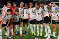 Đại phá khung thành Ấn Độ, Nhật Bản trở thành đội thứ năm giành vé vào tứ kết